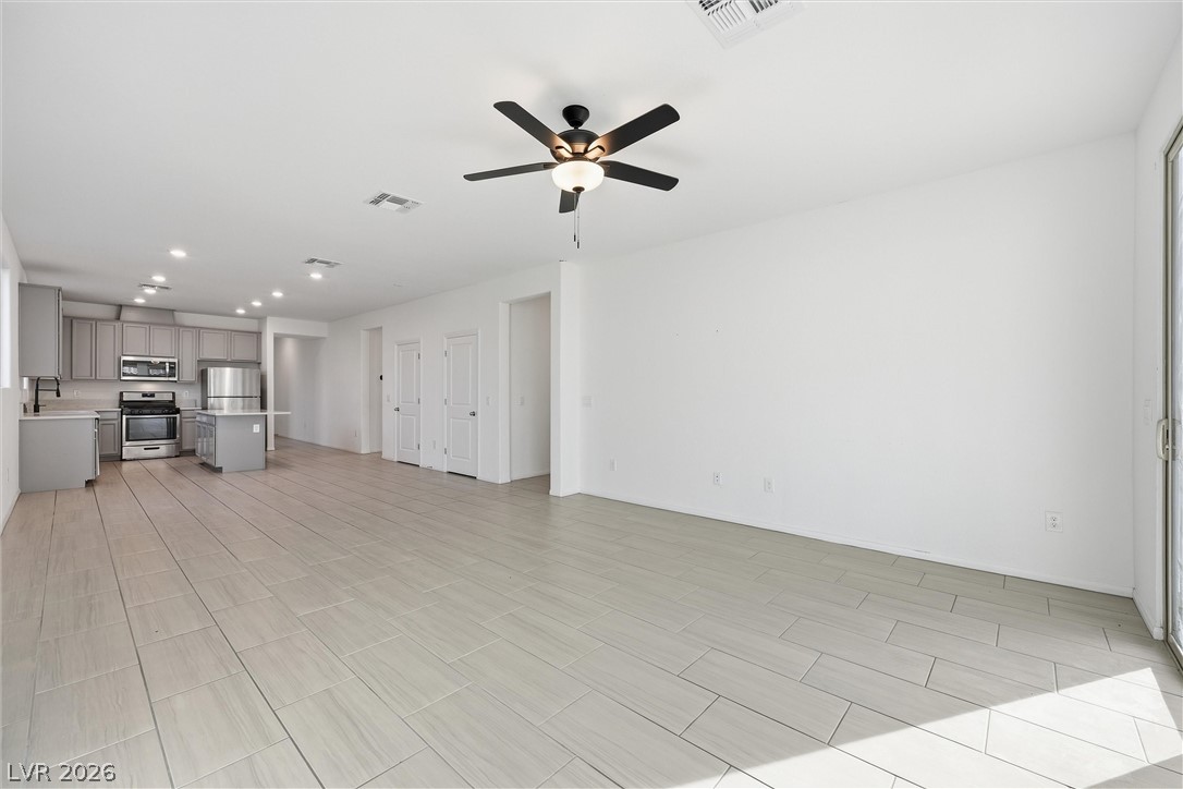 2211 Taylor Ranch Avenue