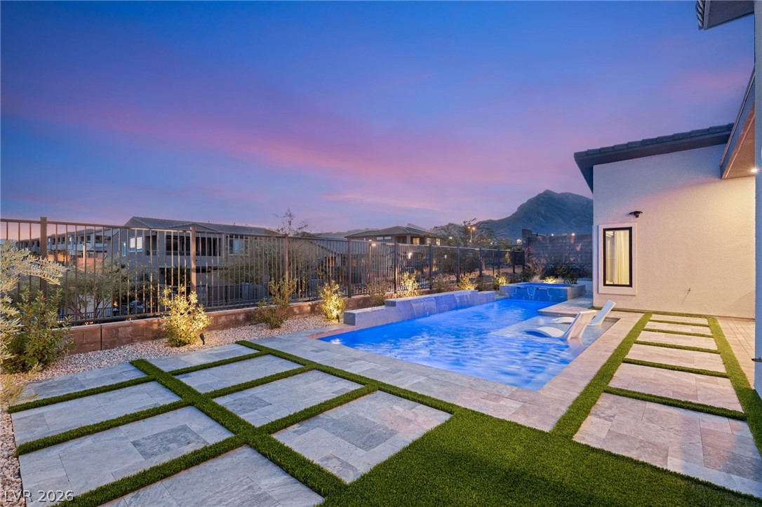 12167 Canyon Sunset Street