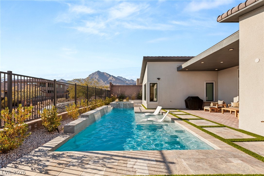 12167 Canyon Sunset Street