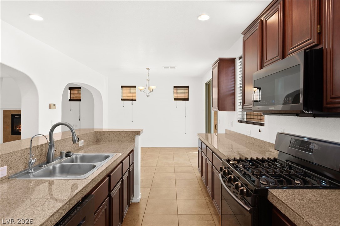 1633 Orange Daisy Place