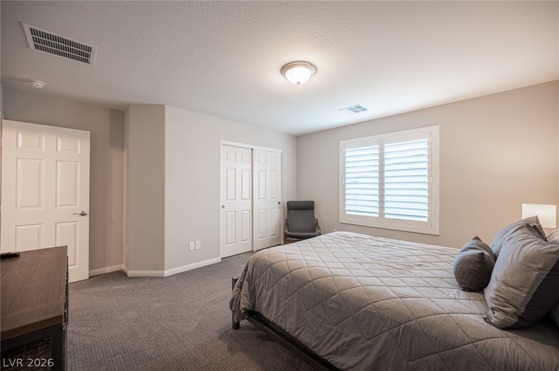 4447 Creekside Cavern Avenue