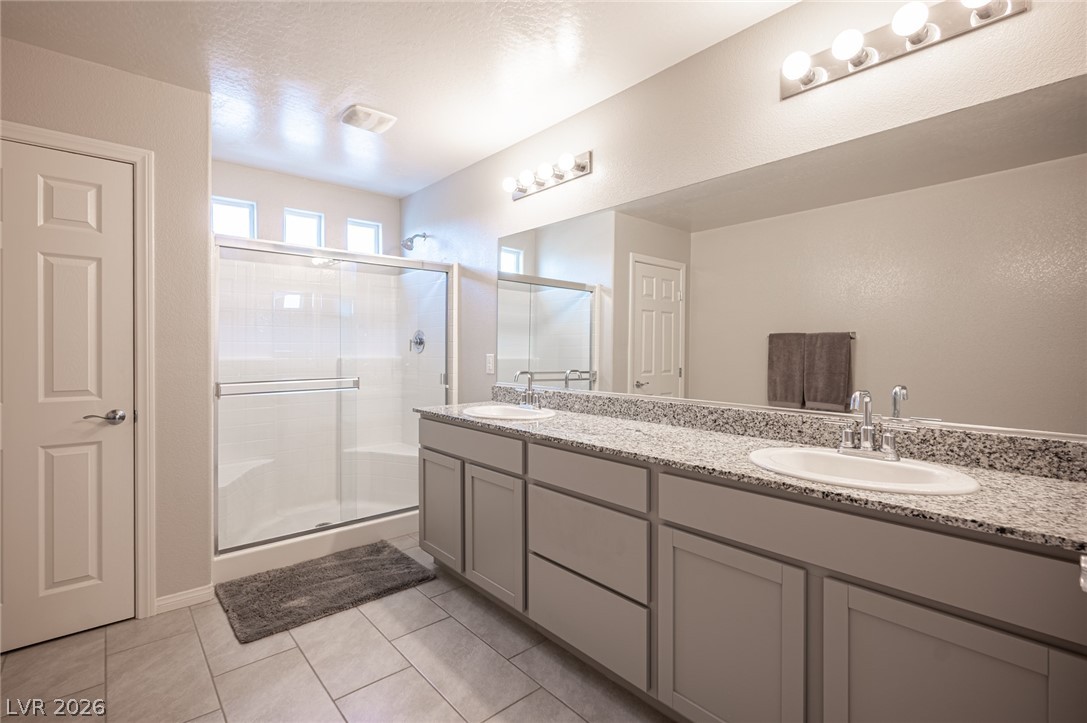 4447 Creekside Cavern Avenue