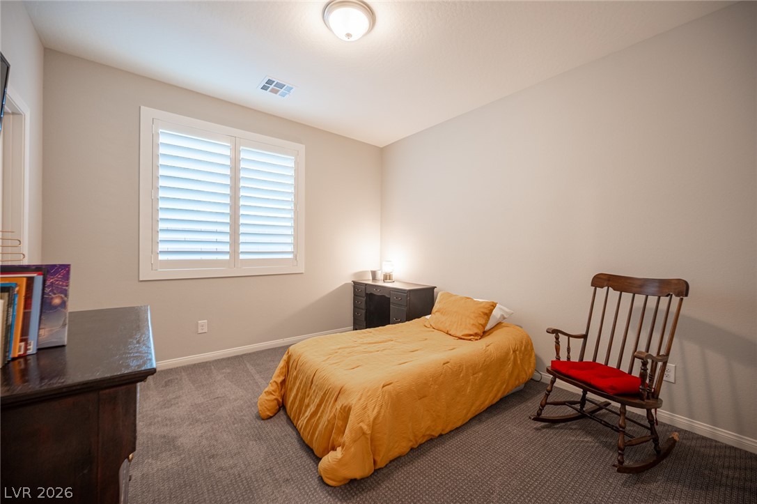 4447 Creekside Cavern Avenue