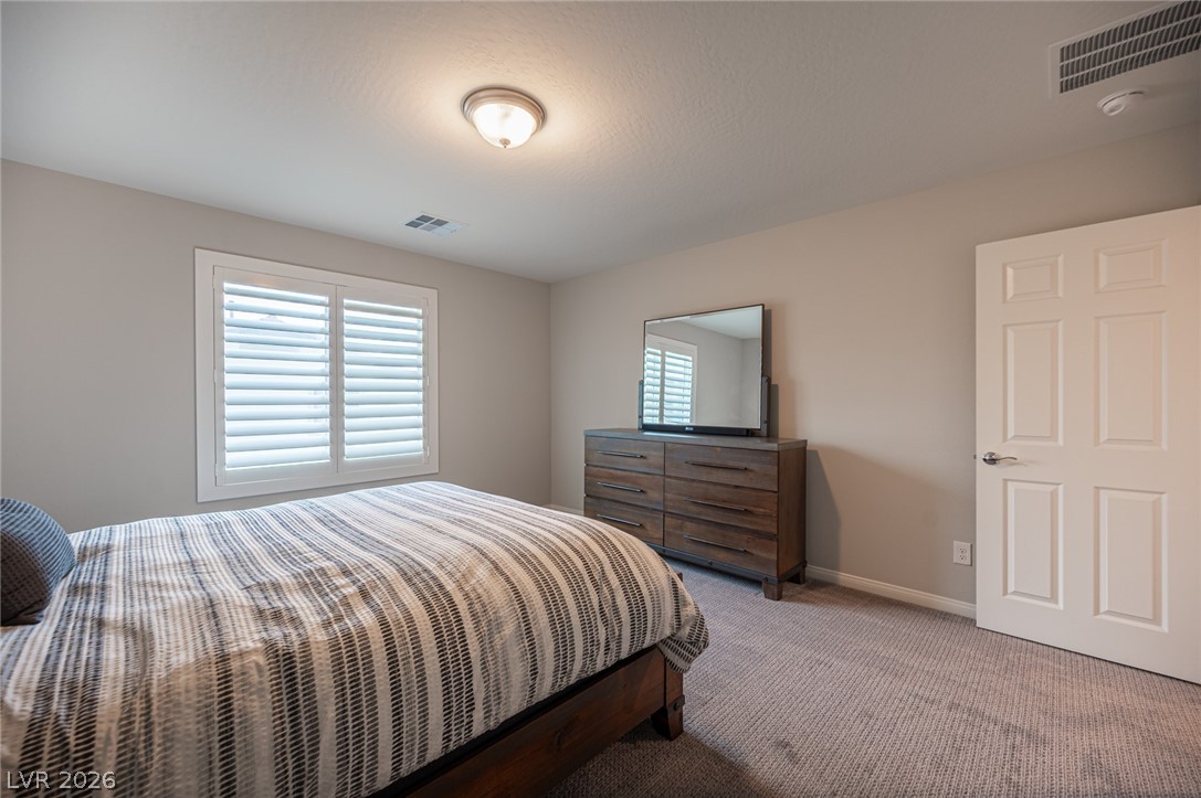 4447 Creekside Cavern Avenue