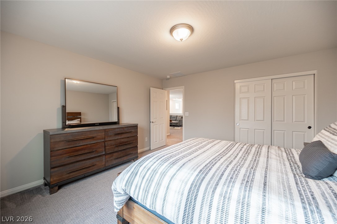 4447 Creekside Cavern Avenue