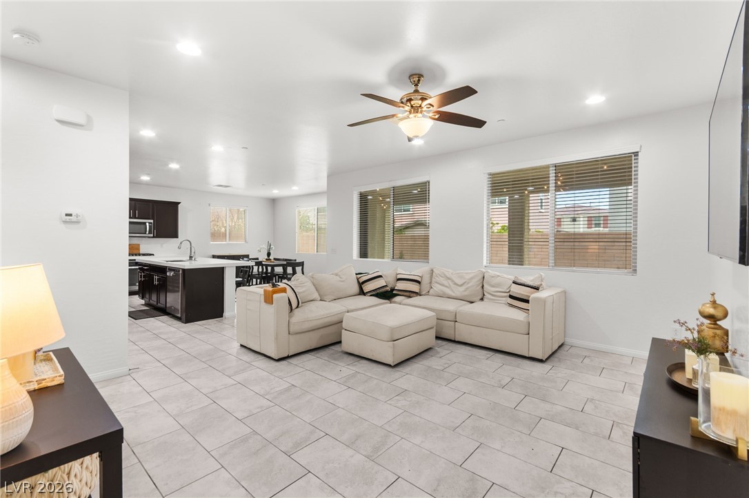 3038 Scenic Rhyme Avenue