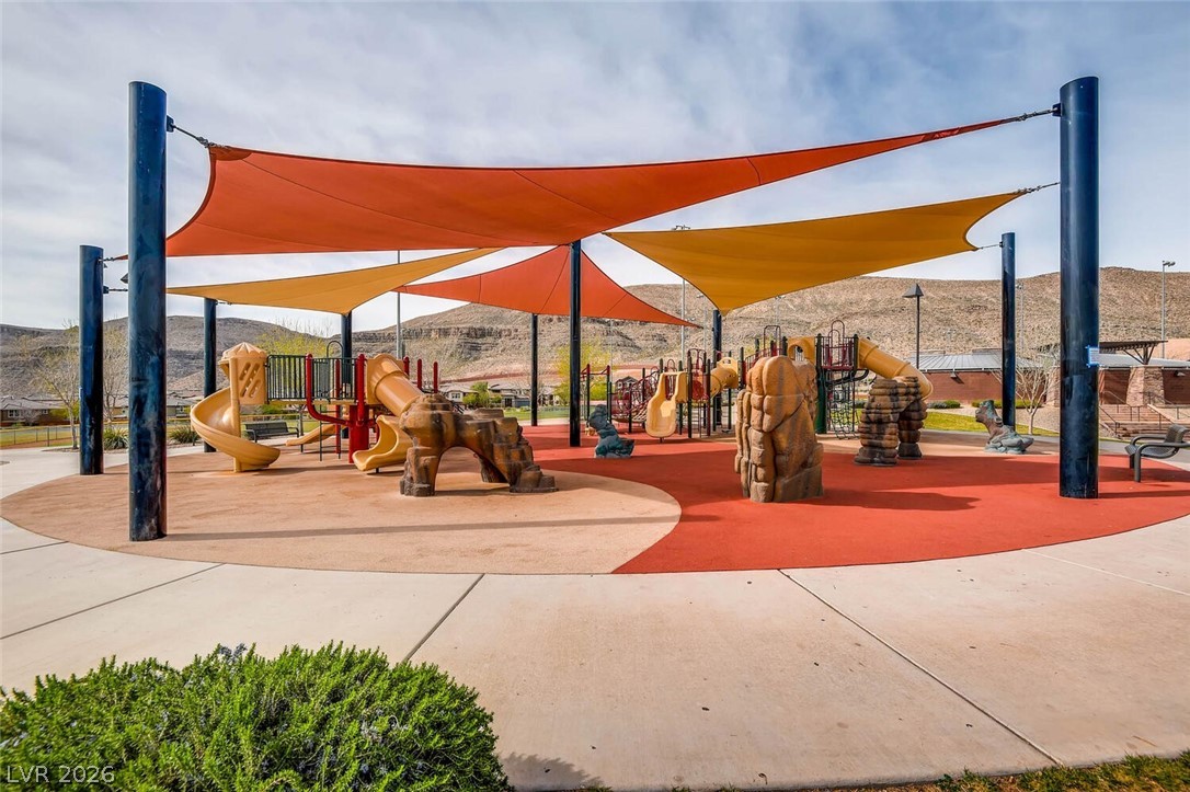 10555 Winter Grass Drive