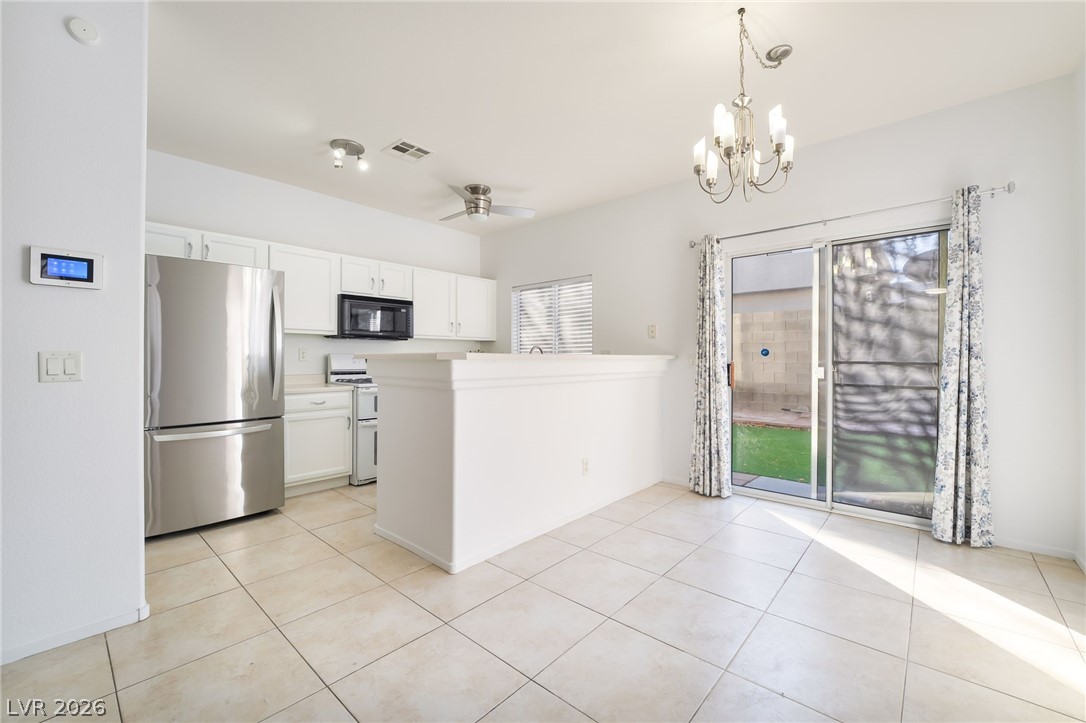 6463 Saddle Up Avenue 102