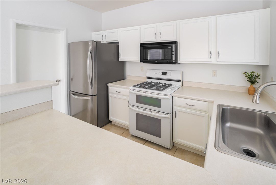 6463 Saddle Up Avenue 102