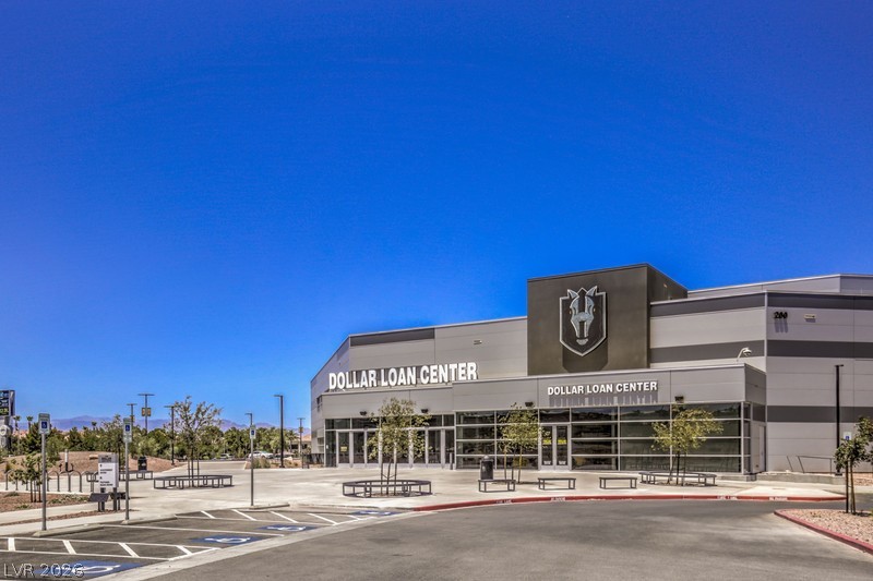 251 South Green Valley Parkway 2722