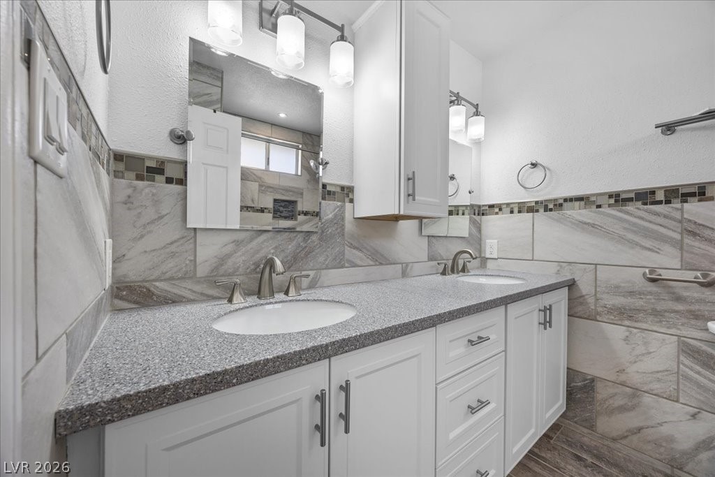 8908 Dio Guardi Drive