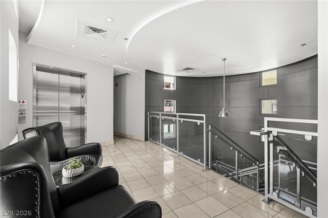 43 East Agate Avenue 209