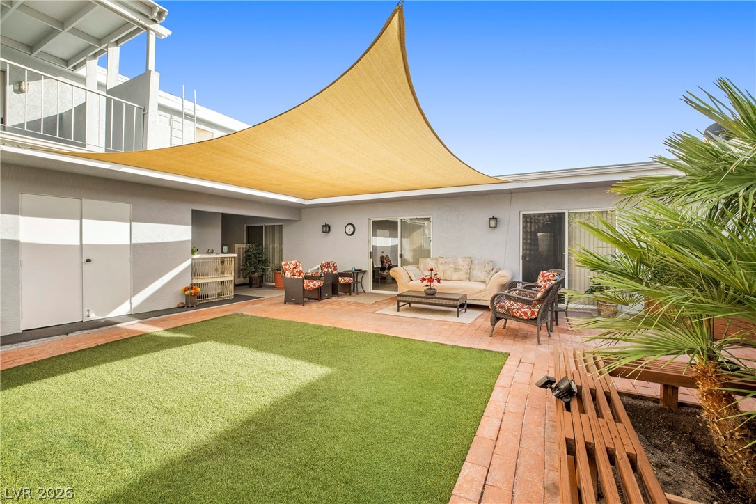 3727 Centennial Circle