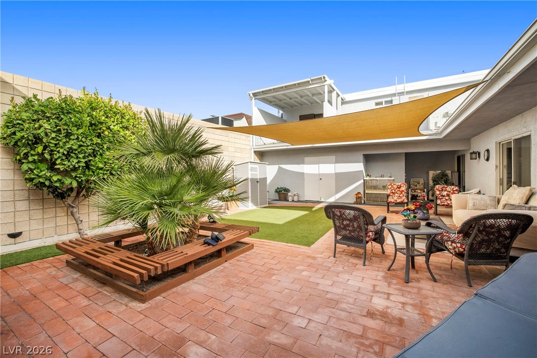 3727 Centennial Circle