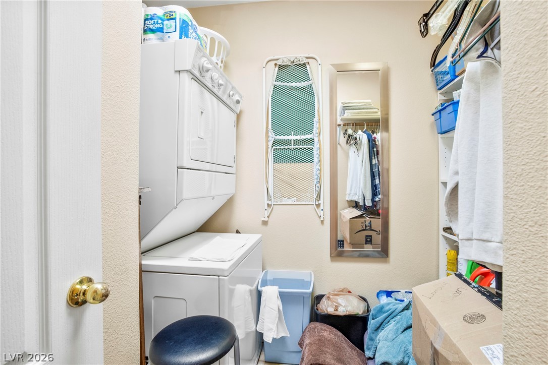 3727 Centennial Circle