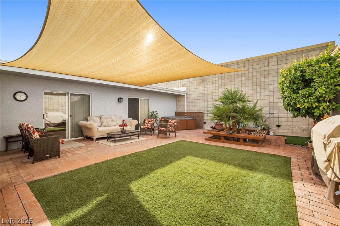 3727 Centennial Circle