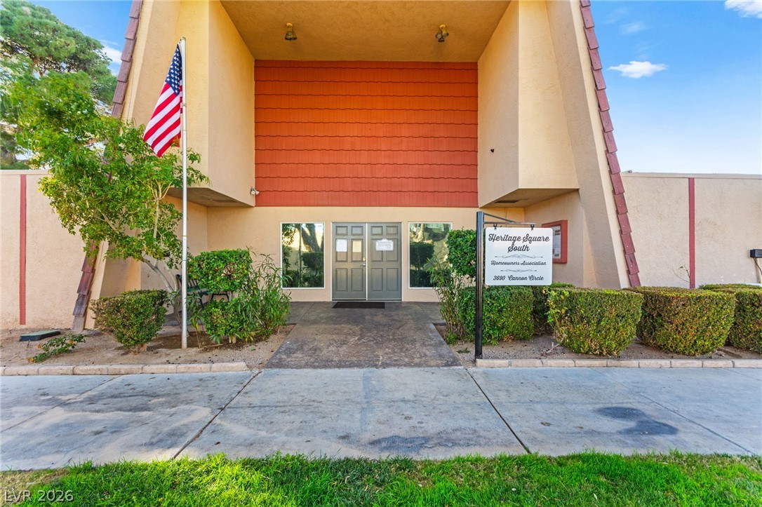 3727 Centennial Circle