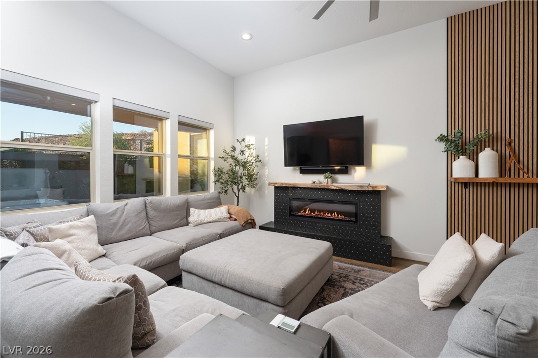 68 Alta Cascata Place