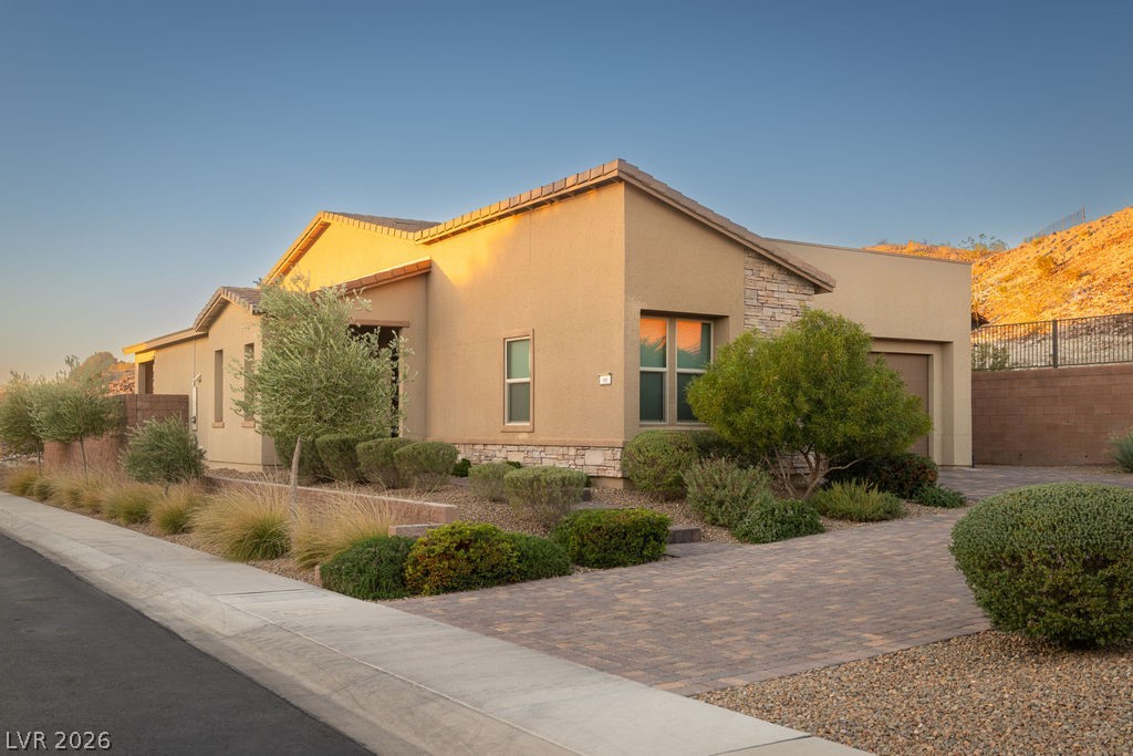 68 Alta Cascata Place