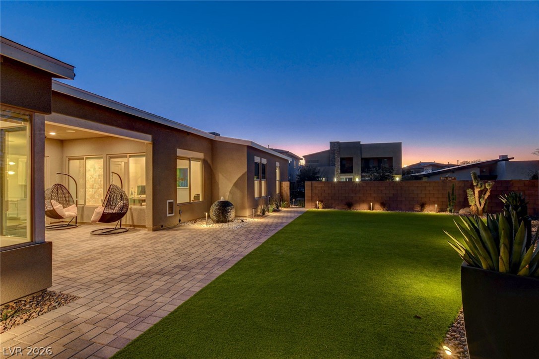 2560 Bridle Oaks Court