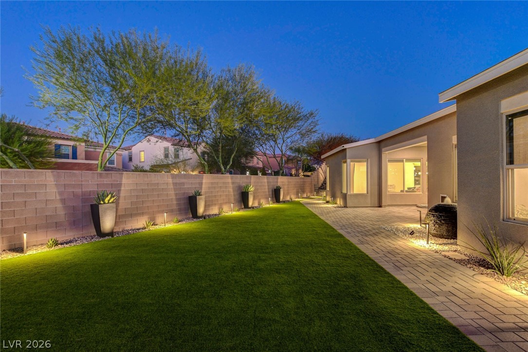 2560 Bridle Oaks Court