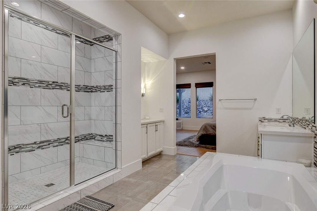 2560 Bridle Oaks Court