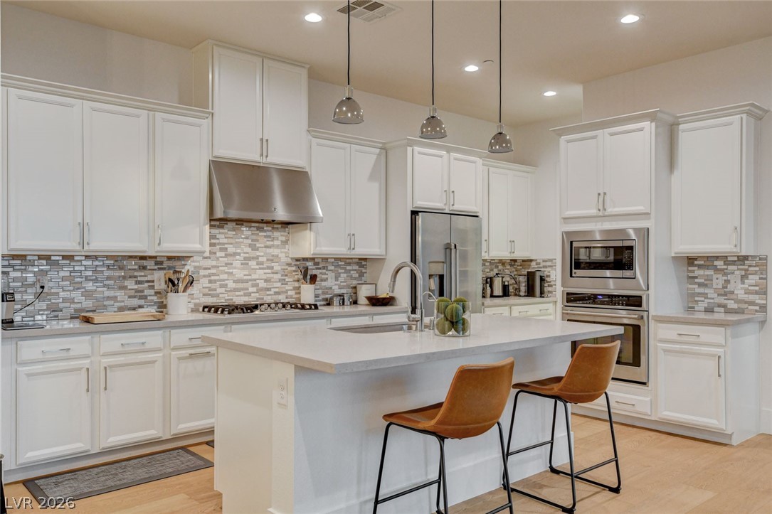 2560 Bridle Oaks Court