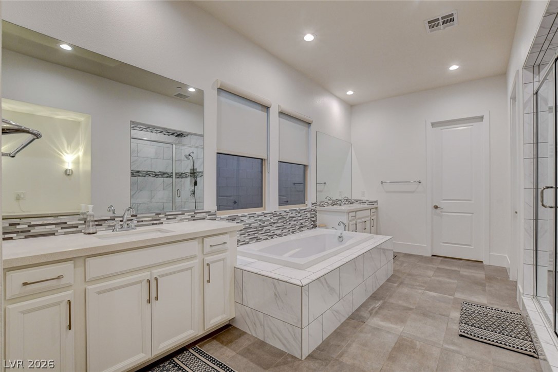 2560 Bridle Oaks Court