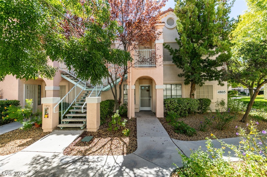4805 South Torrey Pines Drive 201