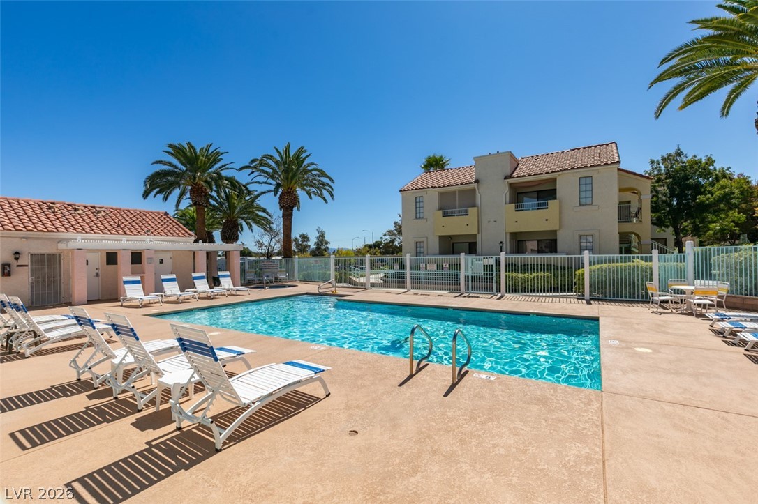 4805 South Torrey Pines Drive 201