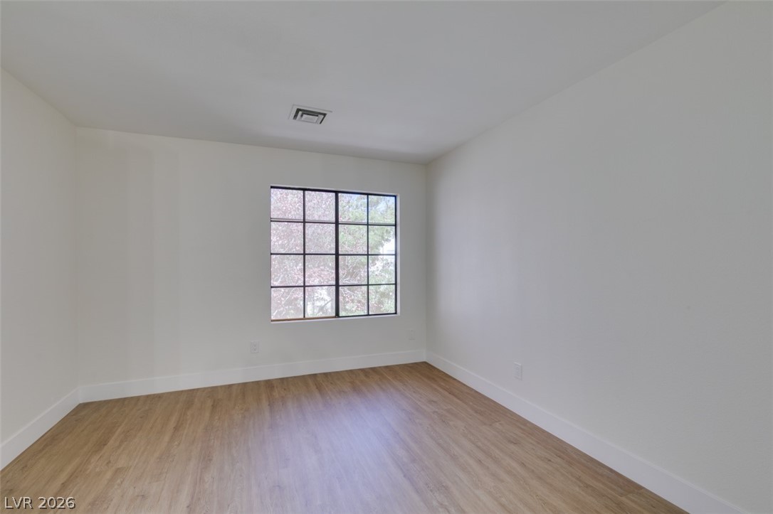 4805 South Torrey Pines Drive 201