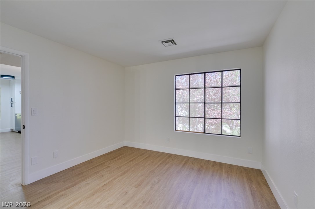 4805 South Torrey Pines Drive 201