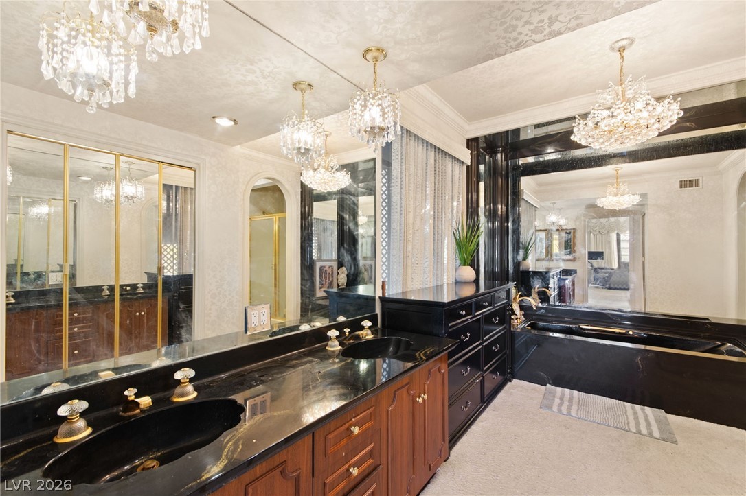 2834 Queens Courtyard Drive