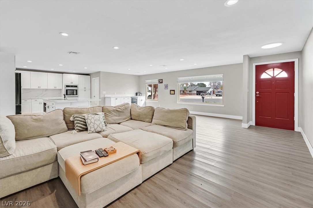 6304 Jennifer Court