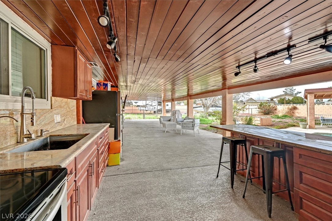 6304 Jennifer Court