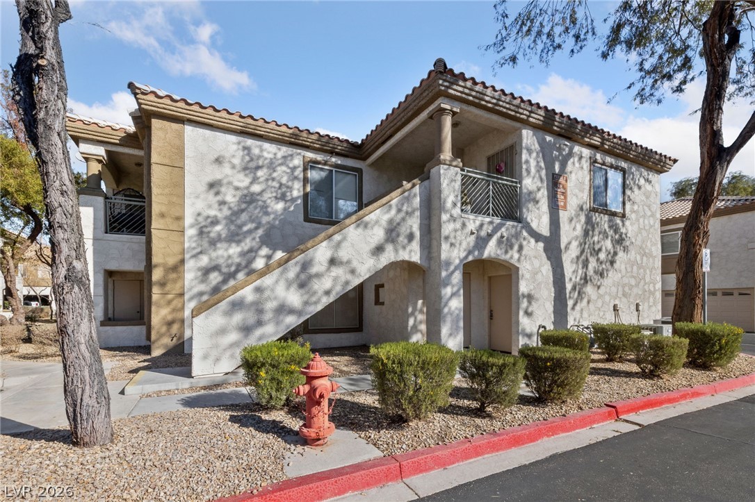 6704 Indian Chief Drive 101