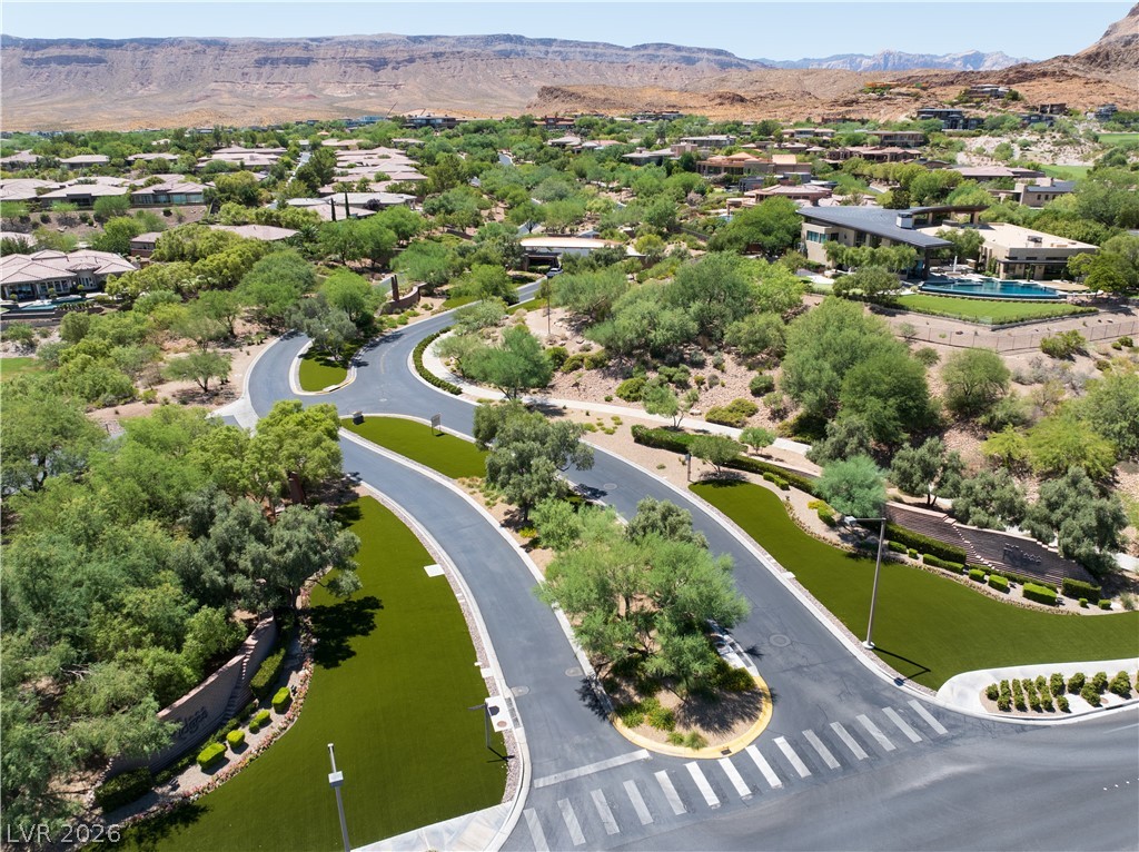 62 Grey Feather Drive