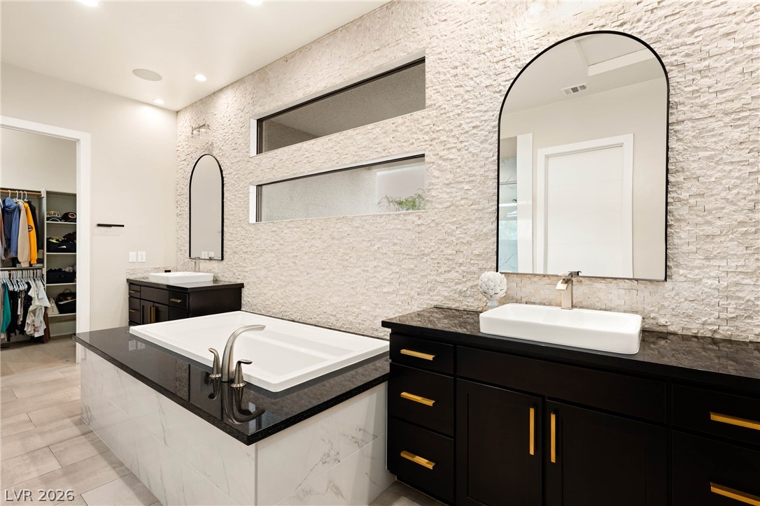 62 Grey Feather Drive