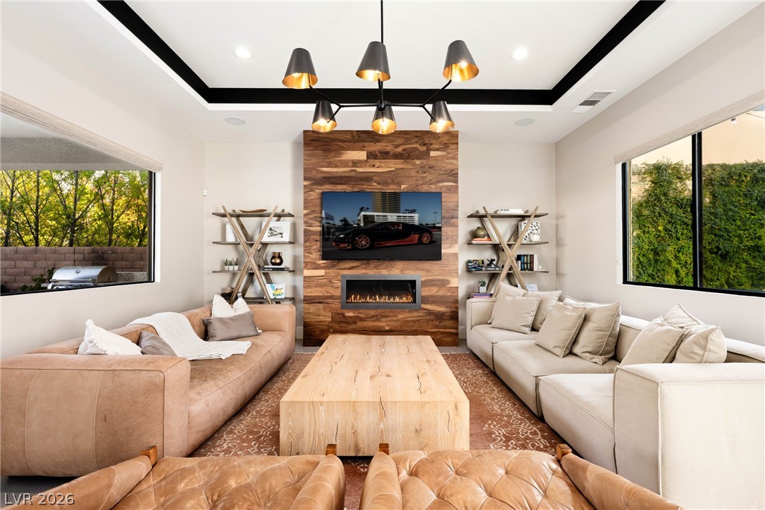 62 Grey Feather Drive