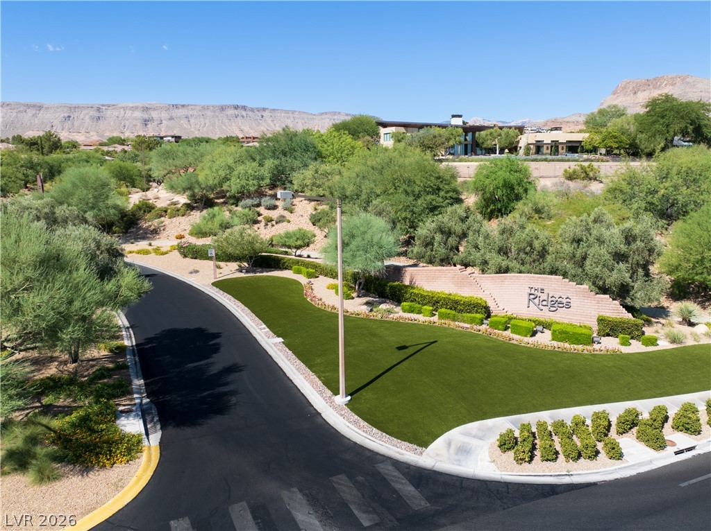 62 Grey Feather Drive