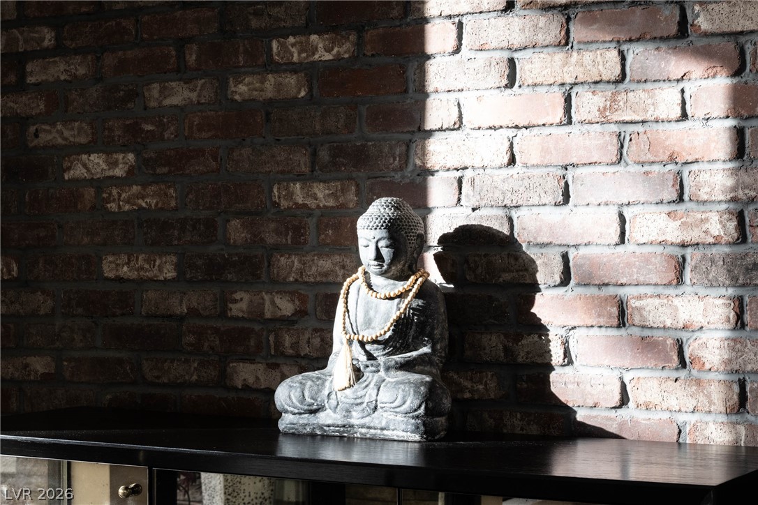 62 Grey Feather Drive