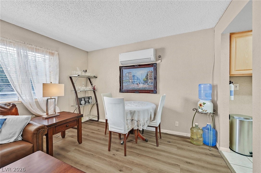 100 South Crestline Drive 65