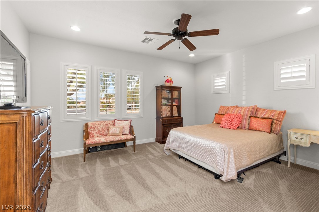 2524 Dornoch Lane