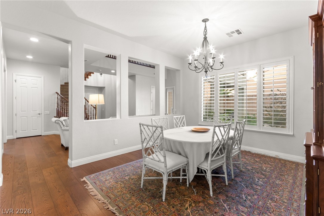 2524 Dornoch Lane