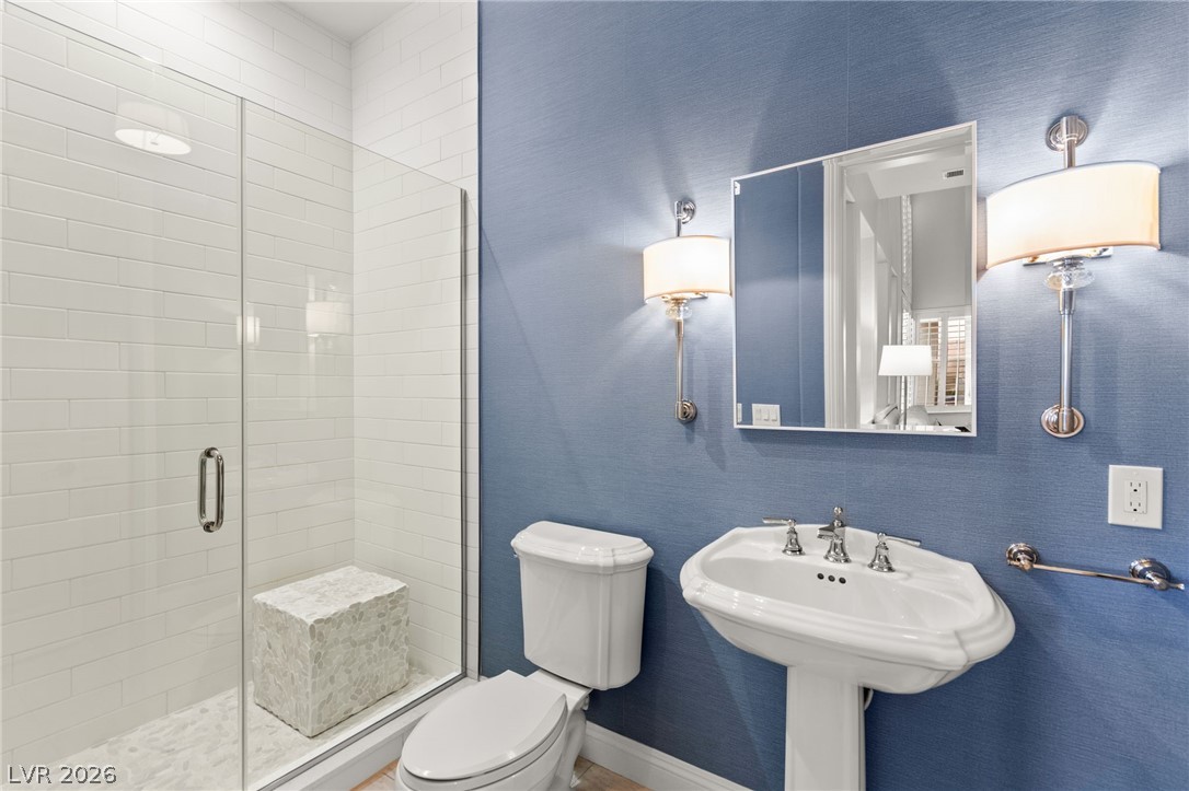 2524 Dornoch Lane