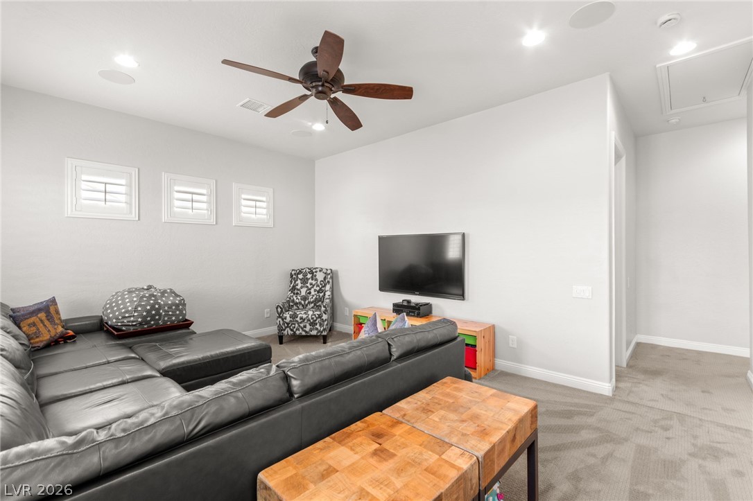 2524 Dornoch Lane