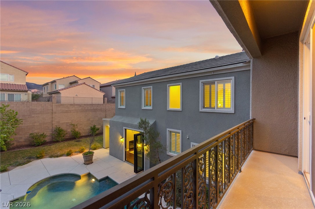 2524 Dornoch Lane