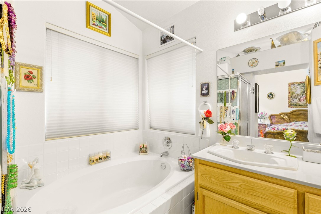 1920 Scenic Sunrise Drive