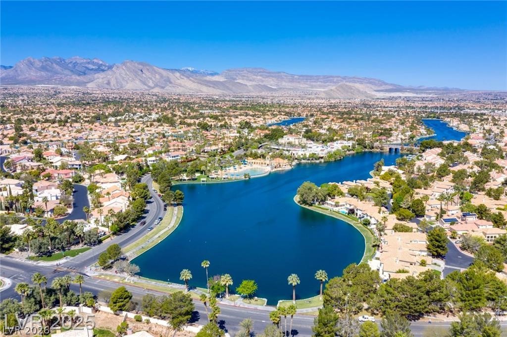 8104 Villa Finestra Drive