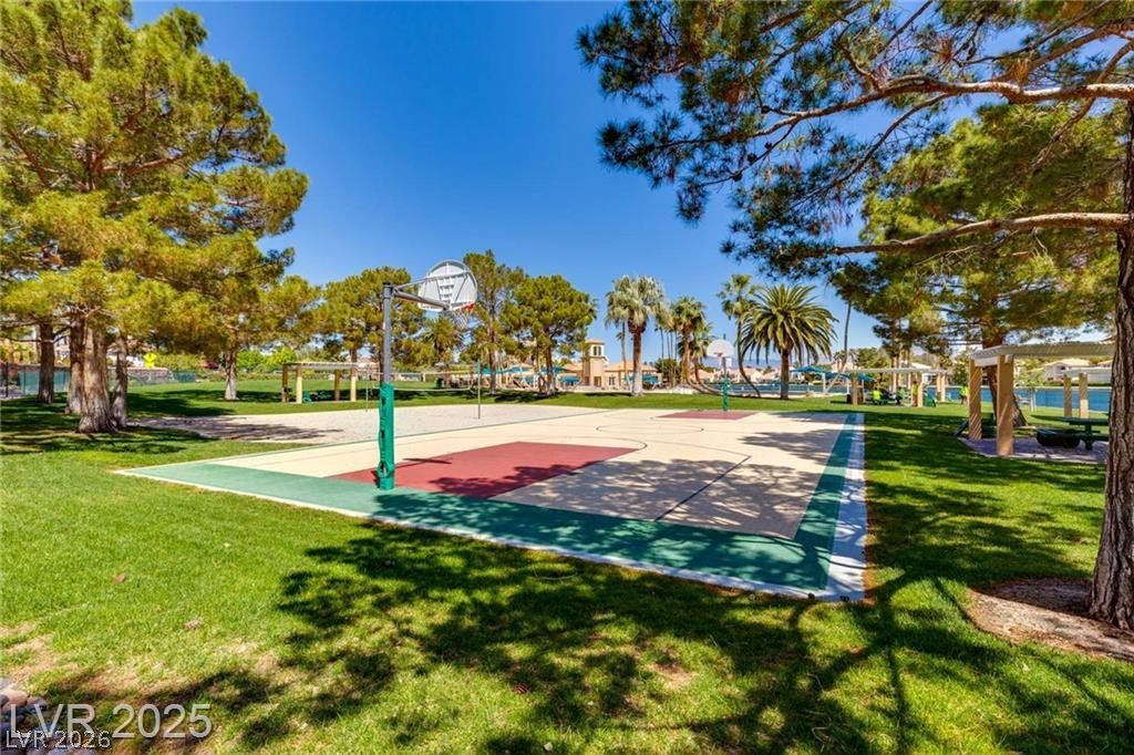 8104 Villa Finestra Drive